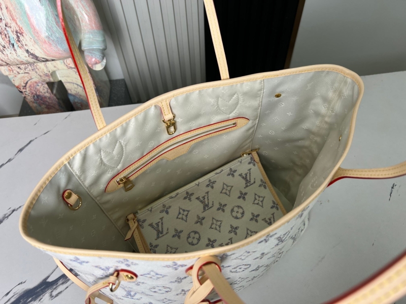 LV Shopping Bags